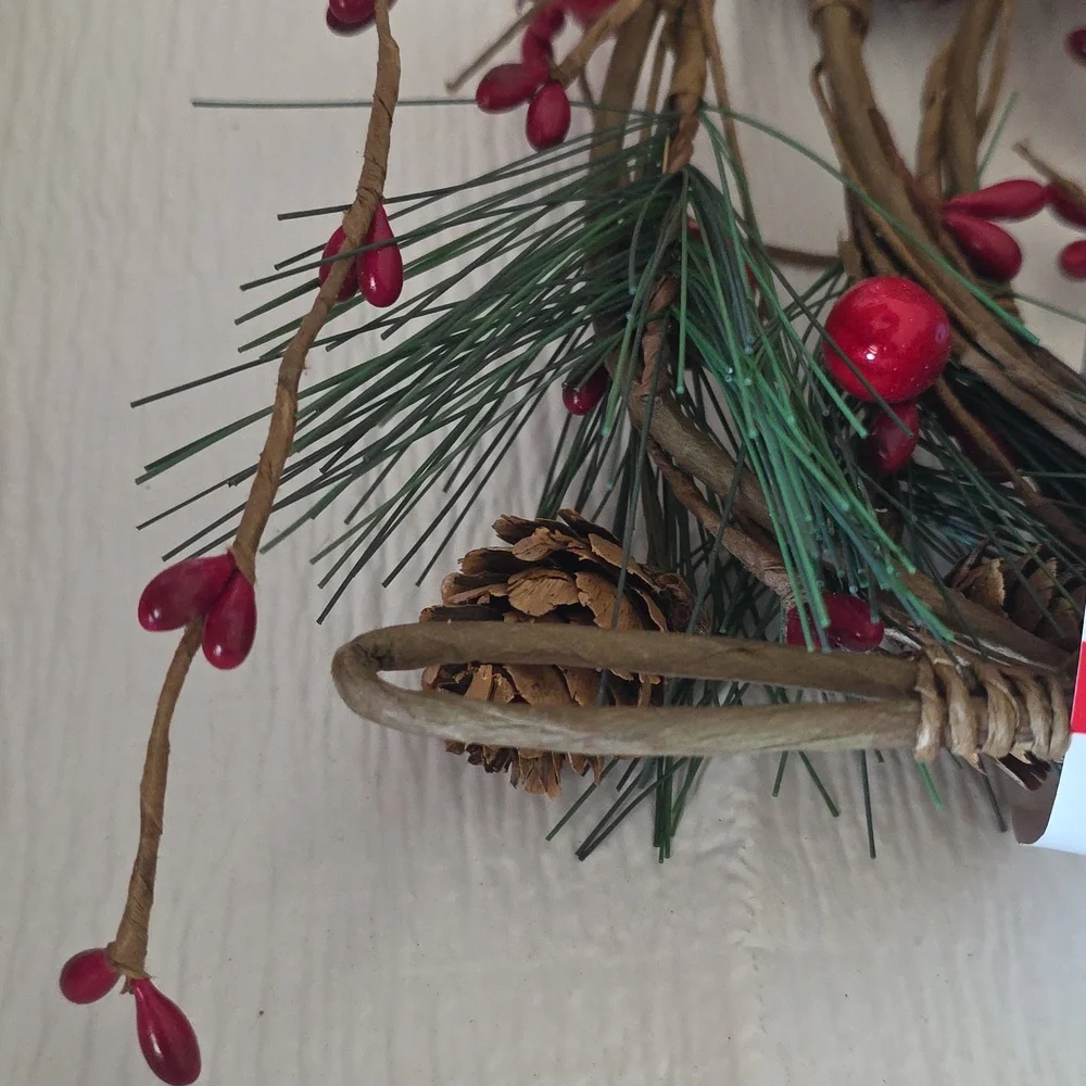 Ashland Red Berry and Green Pine Coiled Garland